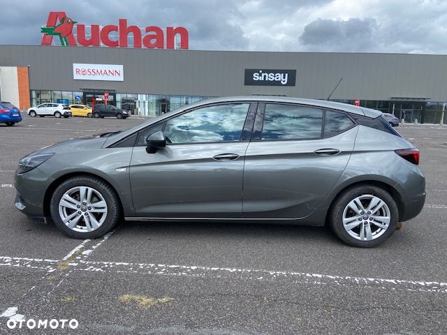 Opel Astra 1.2 T Light S&S - 4
