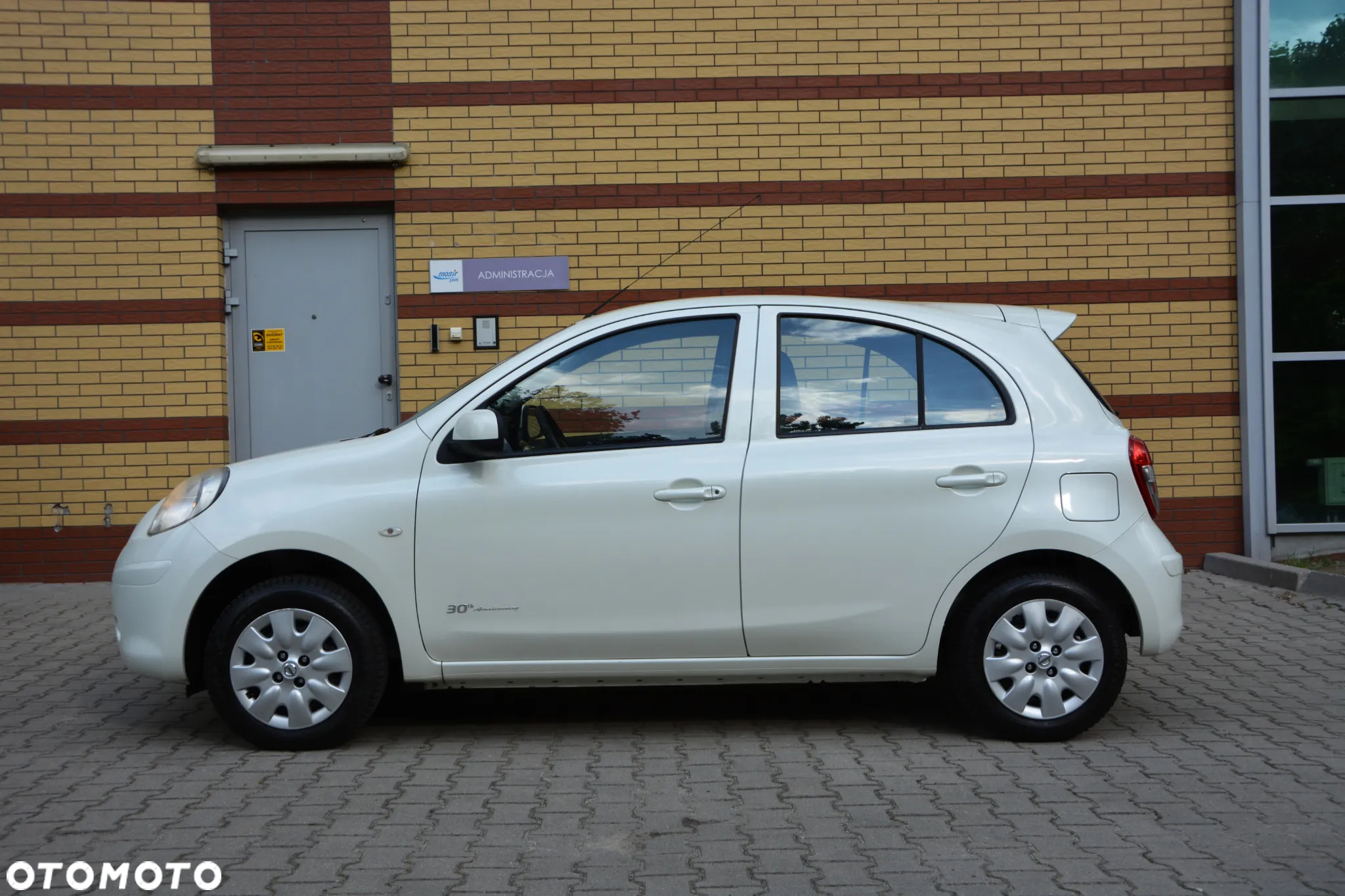 Nissan Micra 1.2 30th Anniversary - 5