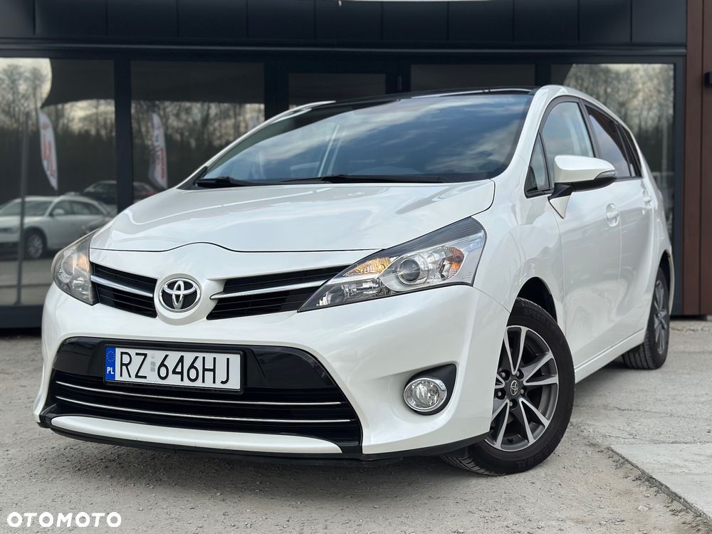 Toyota Verso 2.0 D-4D Active - 1