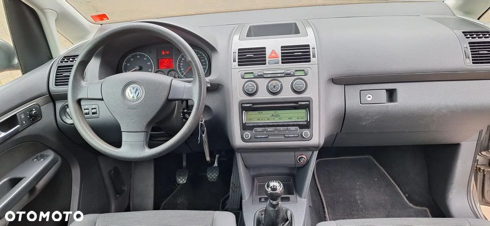 Volkswagen Touran 1.4 TSI Comfortline - 12