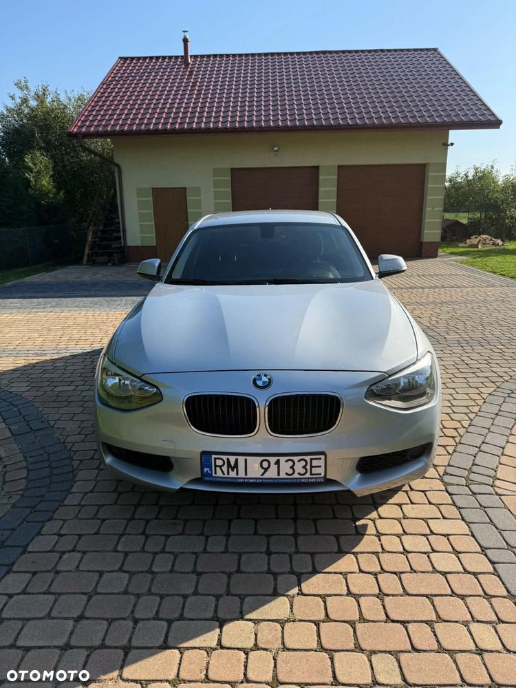 BMW Seria 1 114i - 2