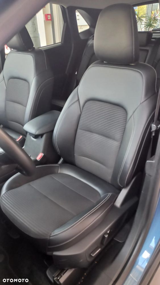 Ford Kuga 2.5 FHEV FWD Titanium X - 16