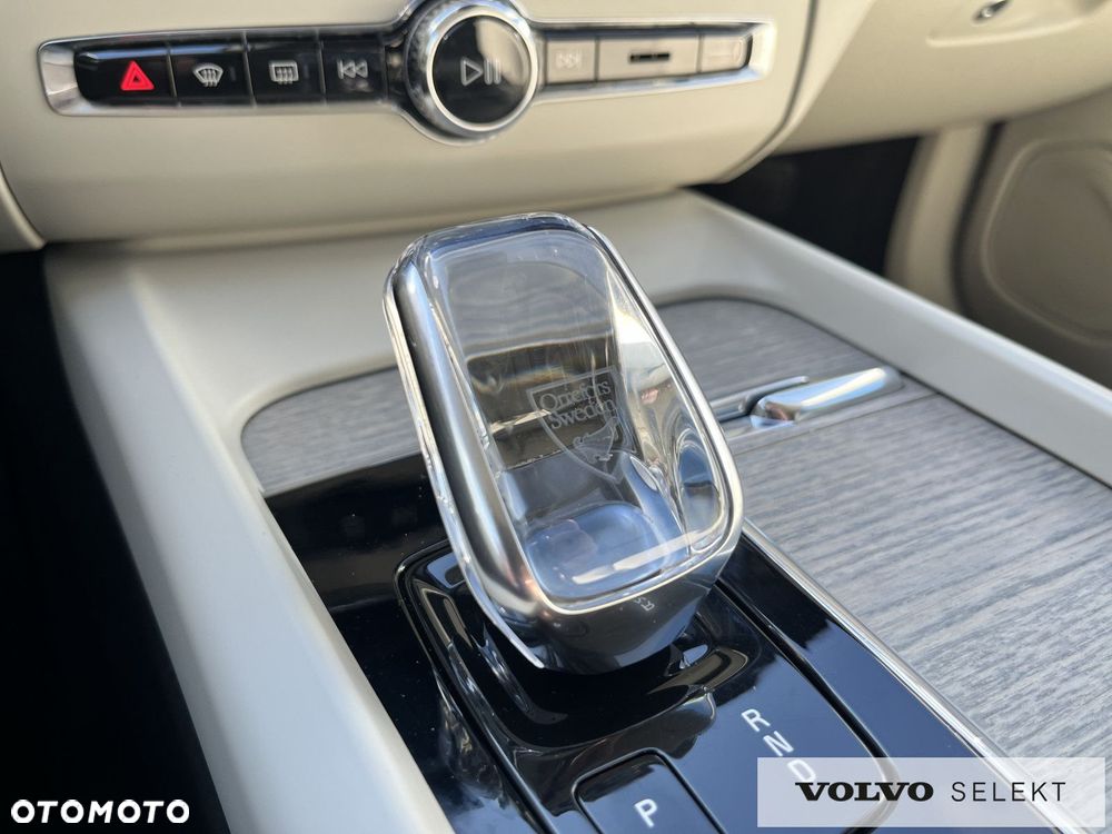 Volvo XC 60 - 30