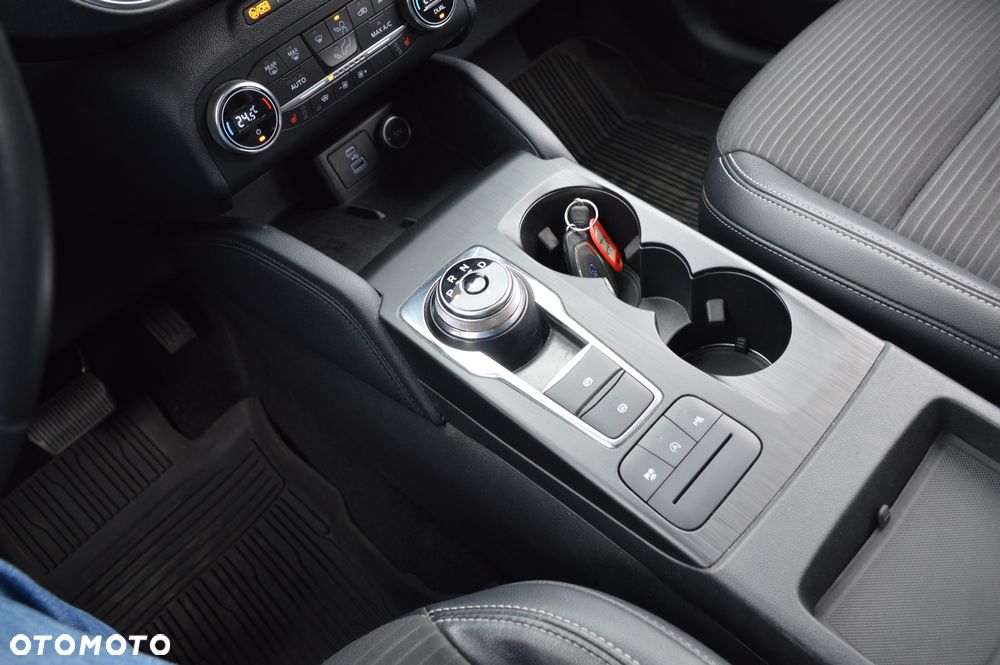 Ford Kuga 2.0 EcoBlue 4x4 TITANIUM - 15