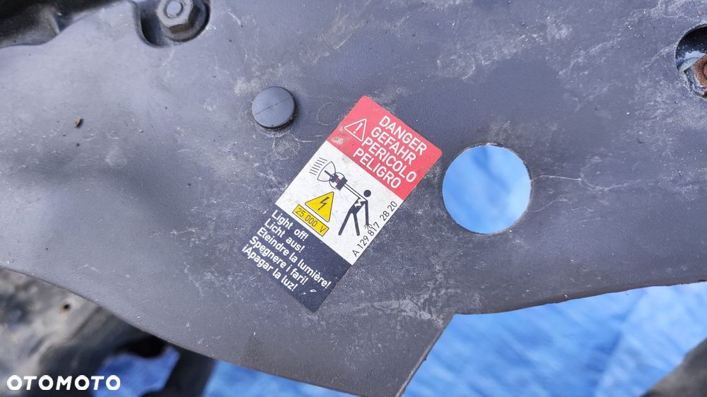 ZDERZAK ATRAPA GRILL BŁOTNIK PRAWY PAS PRZEDNI WZMOCNIENIE CHŁODNICE WENTYLATOR SPRYSKIWACZE LAMPY BI-XENON XENON PRZÓD KOMPLETNY ORYGINALNY LAKIER C946 946 DO ZAŁOŻENIA W KOLOR MERCEDES SL R230 W230 SL500 - 11
