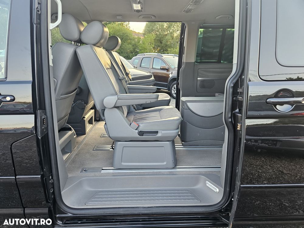 Volkswagen Multivan - 9