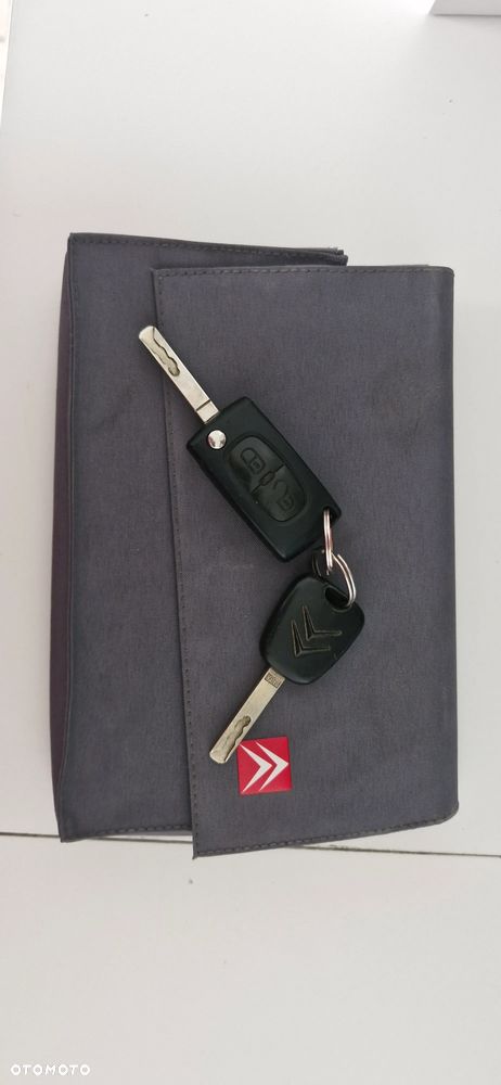 Citroën C3 1.6 HDi FAP Exclusive - 22