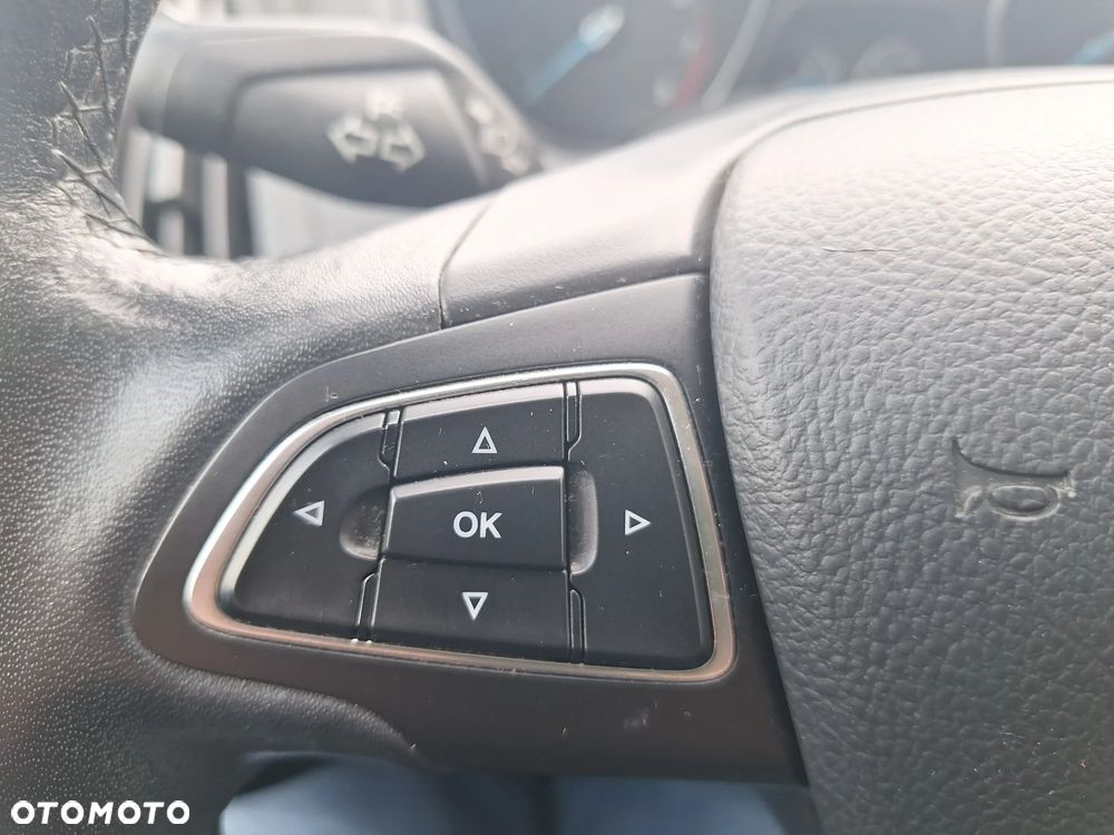 Ford Focus 1.6 Platinium X PowerShift - 17