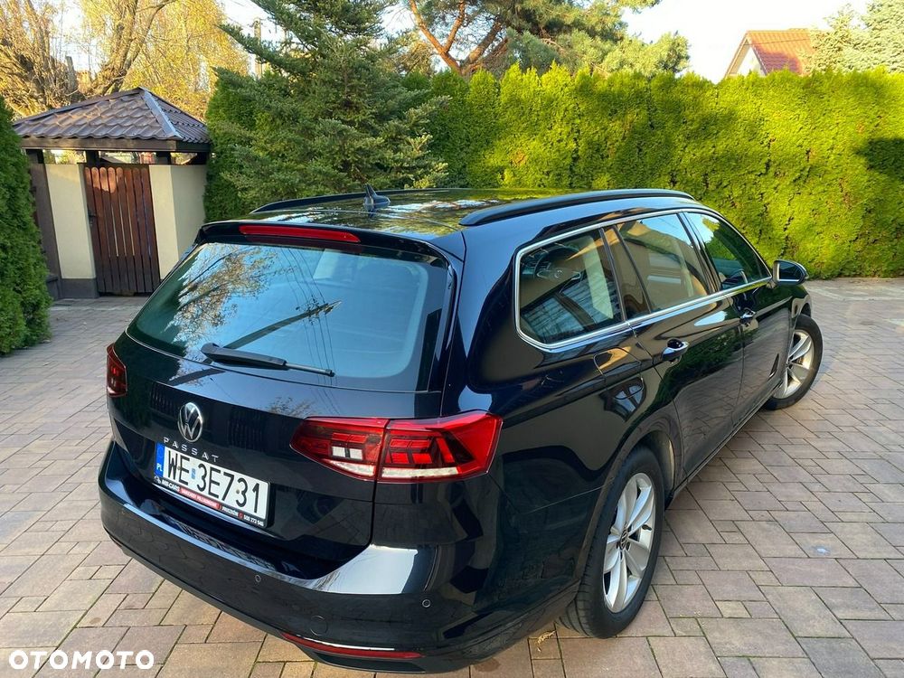 Volkswagen Passat - 10