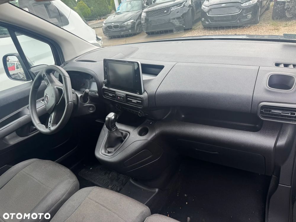 Opel Combo E Peoace Berlingo 1,6CDTI 18-23 deska konsola przekładka - 4
