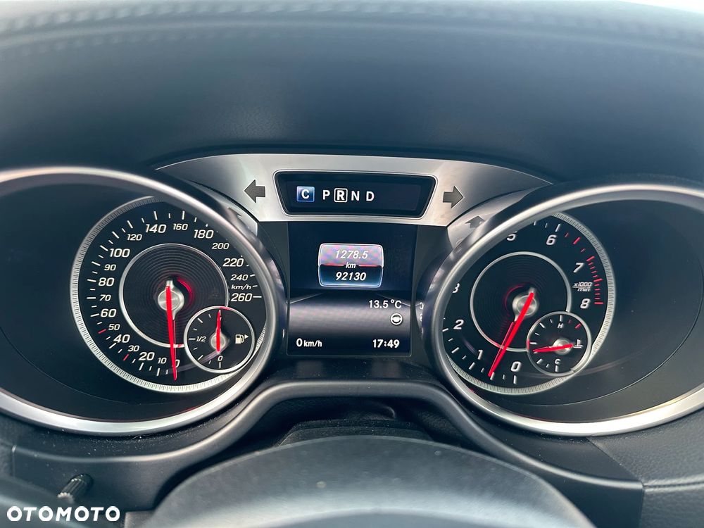 Mercedes-Benz SL - 30