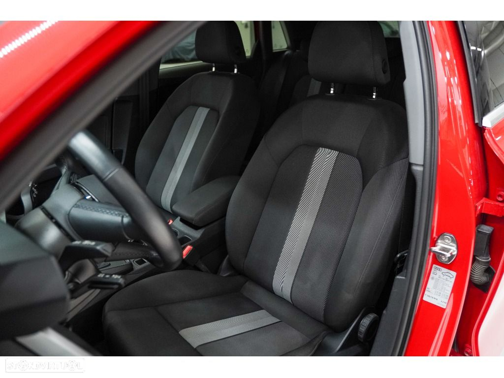 Audi A3 Sportback 30 TFSI Advanced - 4