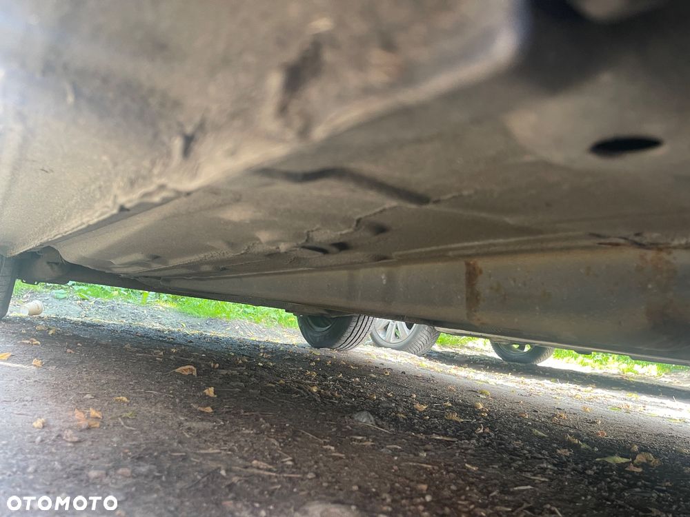 Ford Fiesta 1.3 Ambiente - 17