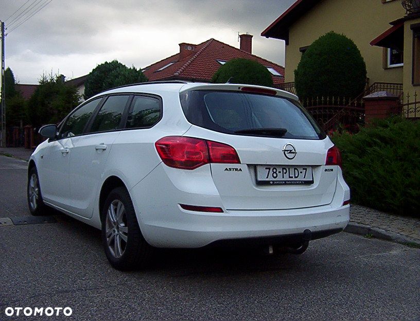 Opel Astra 1.4 ecoFLEX Cosmo - 17