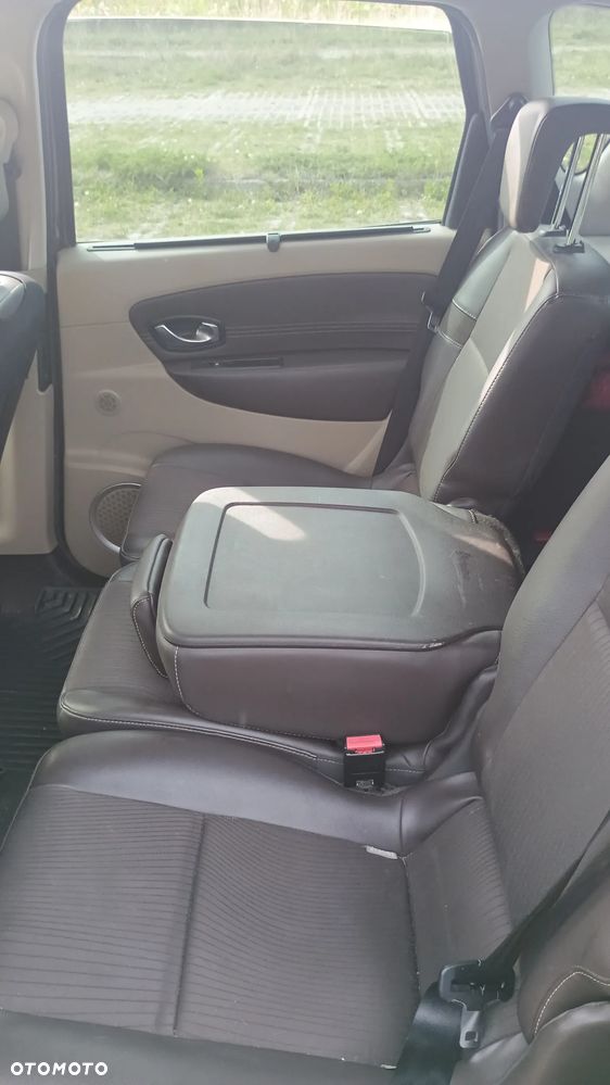 Renault Scenic 1.5 dCi Tech Run - 4