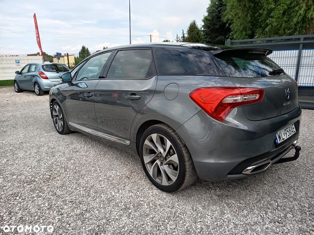 Citroën DS5 HDi 165 SoChic - 6