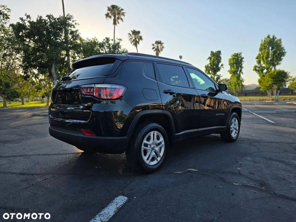 Jeep Compass - 5