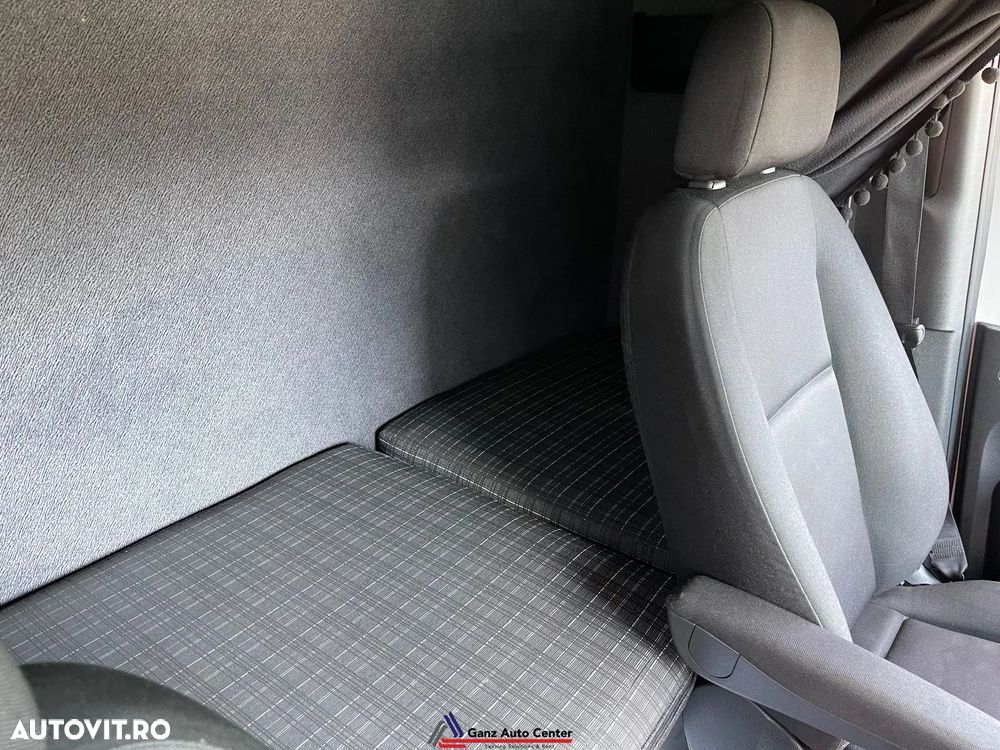 Mercedes-Benz Sprinter - 8