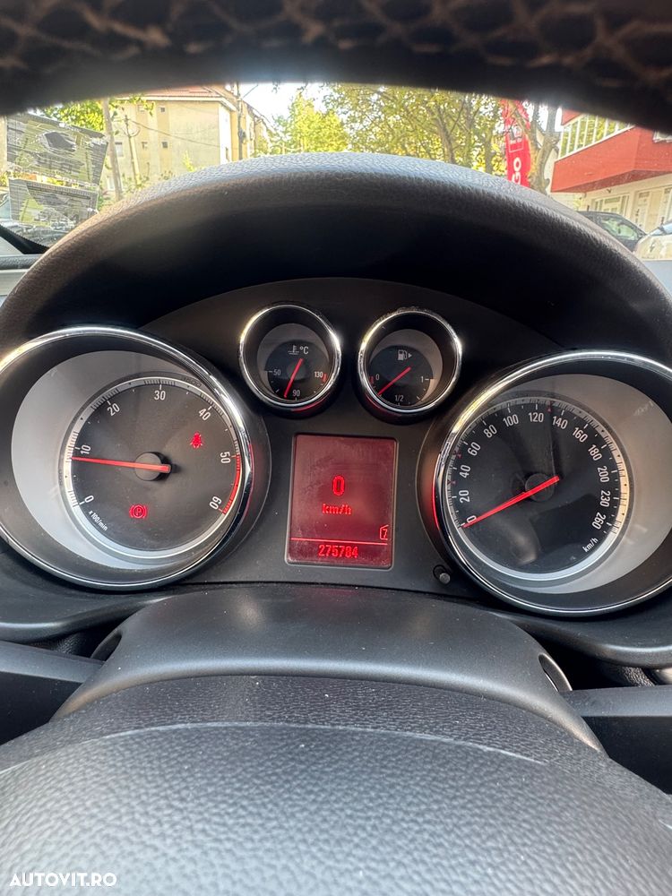Opel Insignia 2.0 CDTI - 14
