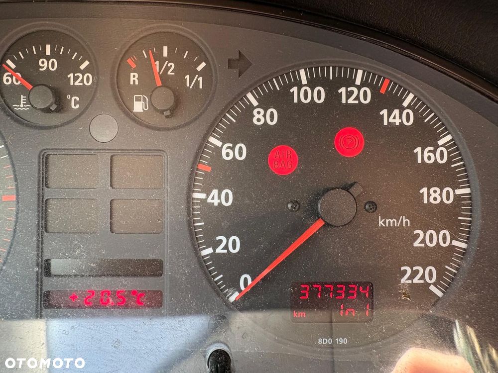 Audi A4 Avant 1.9 TDI - 12