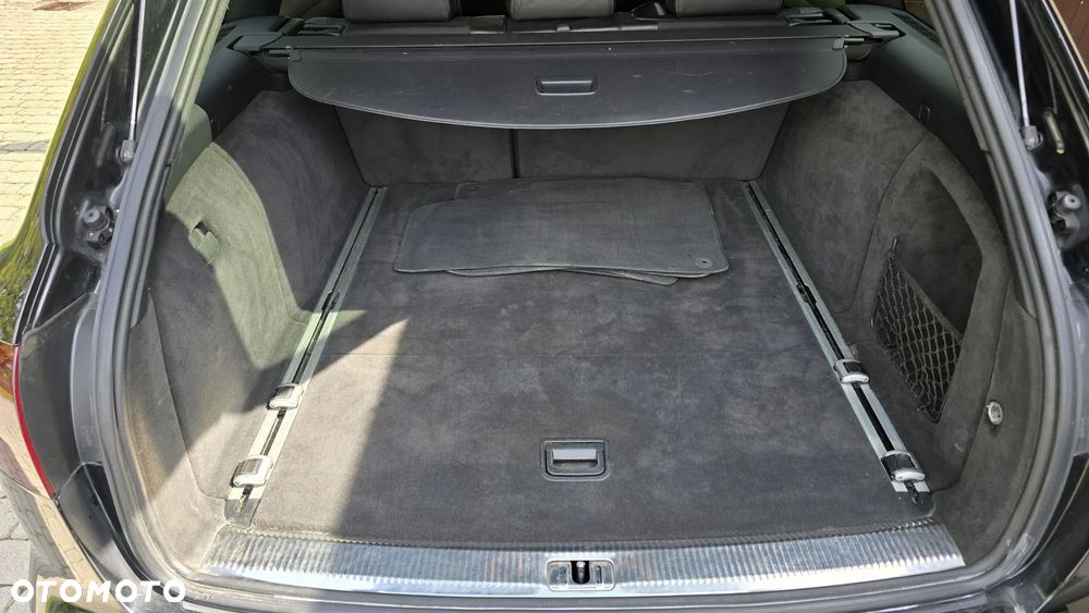 Audi A6 Avant 3.0 TDI Quattro Tiptronic - 32