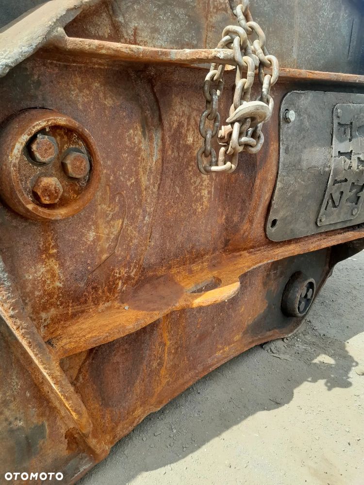 Nożyce VTN obrotowe tnąco kruszące wyburzeniowe kleszcze rozbiórkowe waga 1200kg - 17