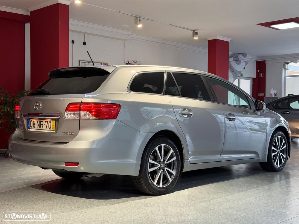 Toyota Avensis SW 2.0 D-4D Exclusive +GPS - 7