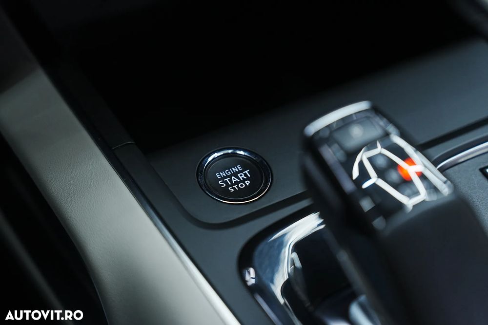 Citroën C5 Aircross 1.6 PHEV FWD 225 EAT8 Shine - 38