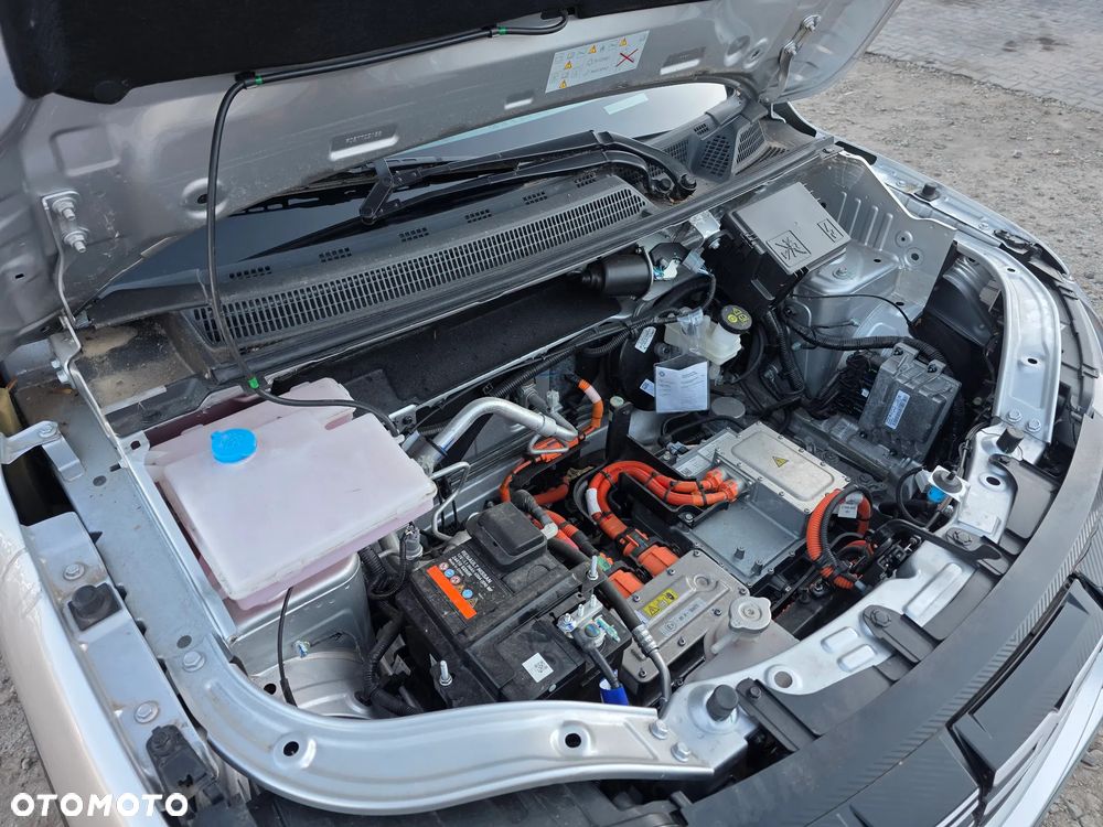 Dacia Spring Comfort Plus - 11