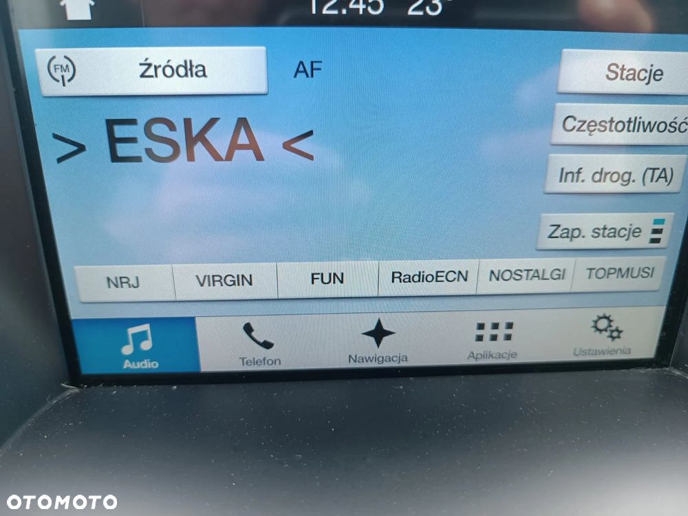 Ford Kuga 2.0 TDCi 2x4 ST-Line - 24