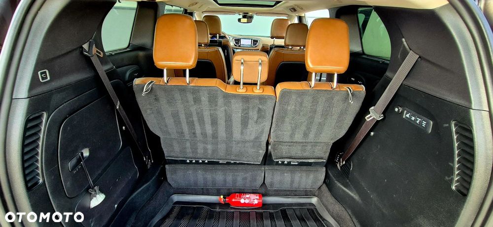 Chrysler Pacifica - 13
