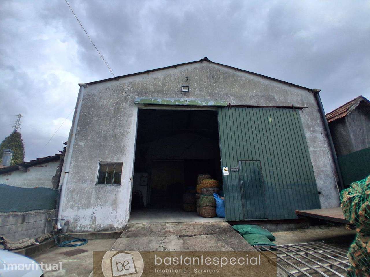 Armazém c/licença industrial SMLamas - Grande imagem: 2/6