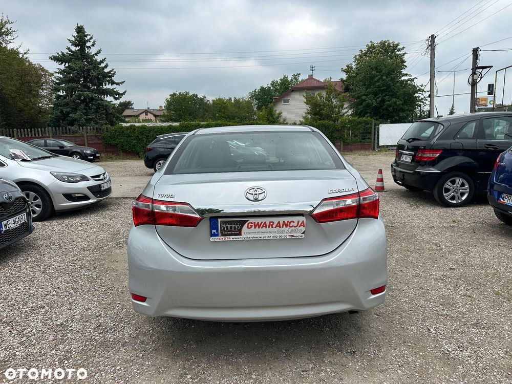 Toyota Corolla - 9