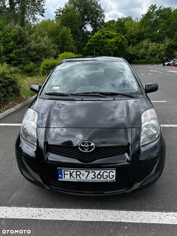 Toyota Yaris 1.33 Terra - 2