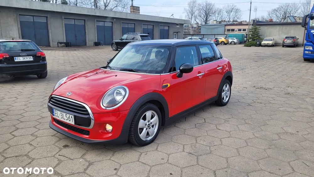 MINI Cooper Standard - 2