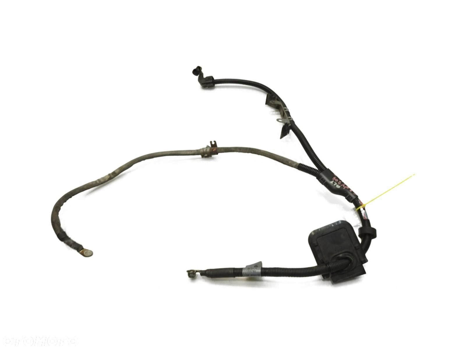 WIĄZKA INSTALACJA ALTERNATORA MERCEDES W204 1.8 B A2045400030 - 1