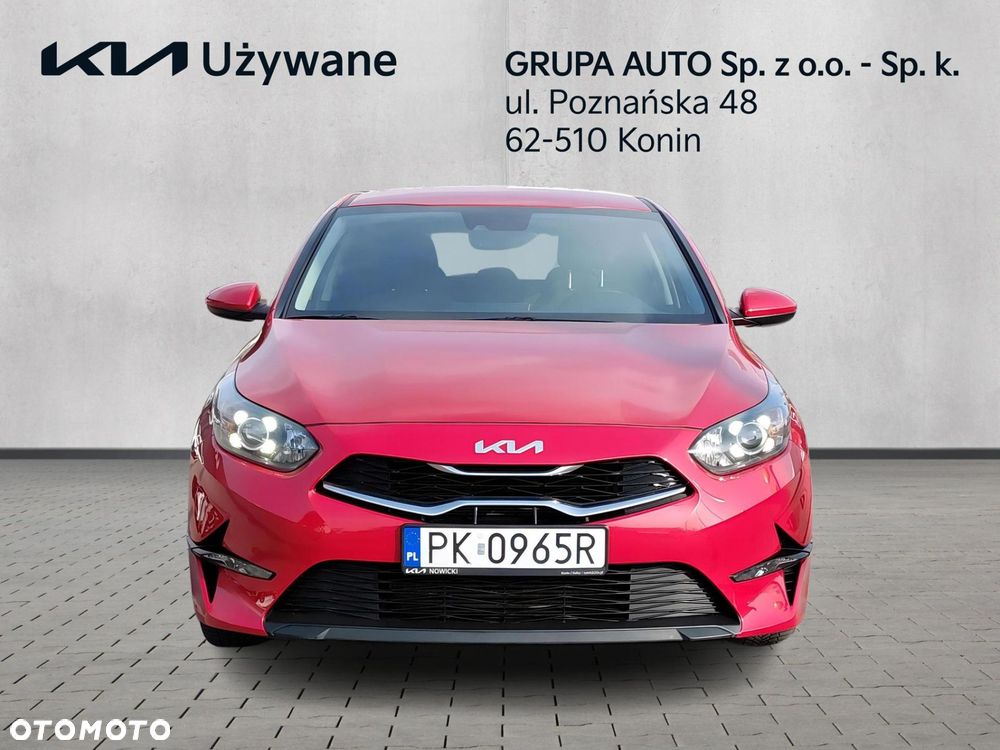 Kia Ceed - 8