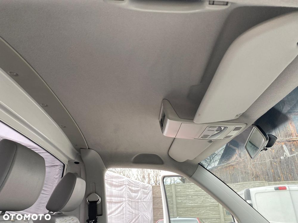 Volkswagen TRANSPORTER - 23