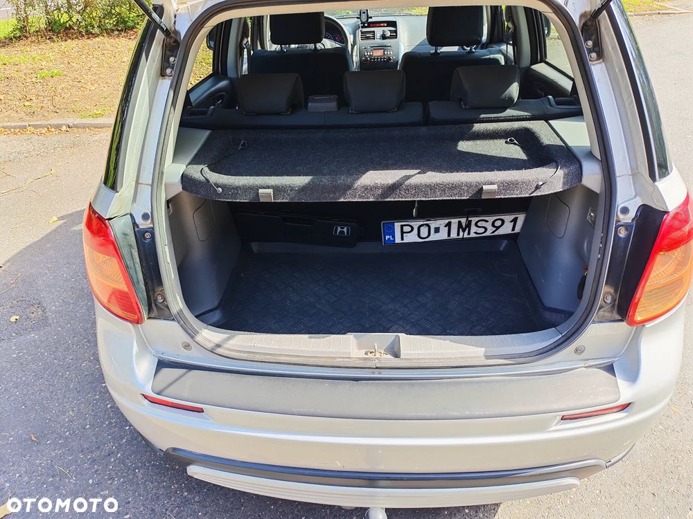 Suzuki SX4 1.6 GS / Premium - 21