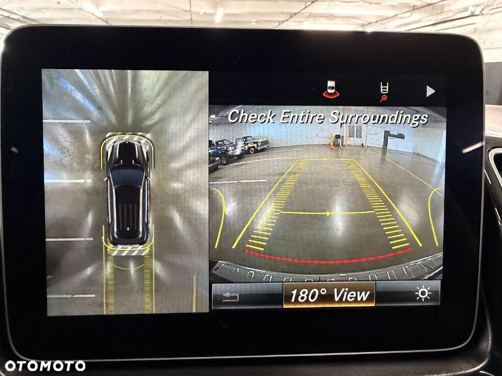 Mercedes-Benz GLE - 13