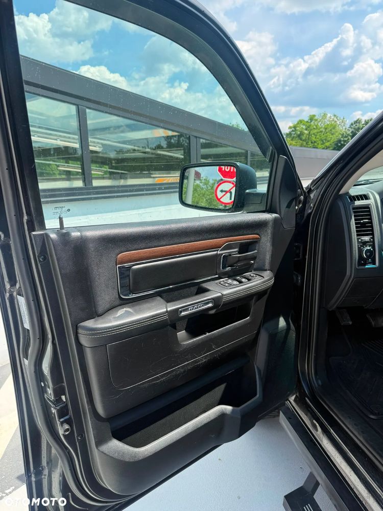RAM 1500 Crew Cab MB Sport - 17