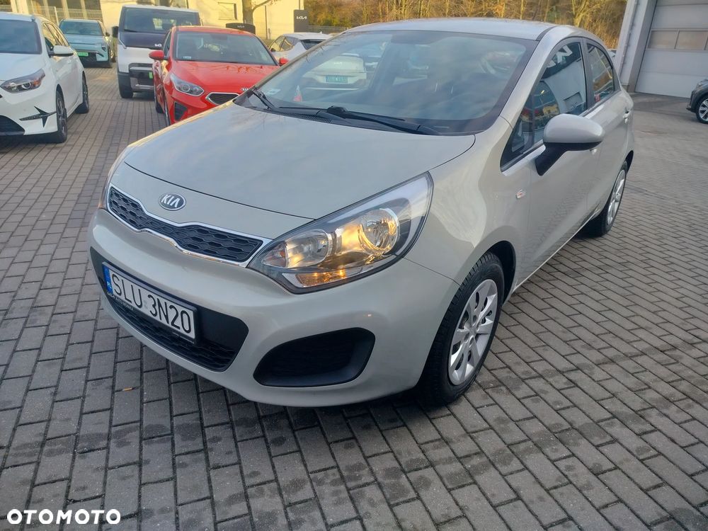 Kia Rio 1.4 L - 1