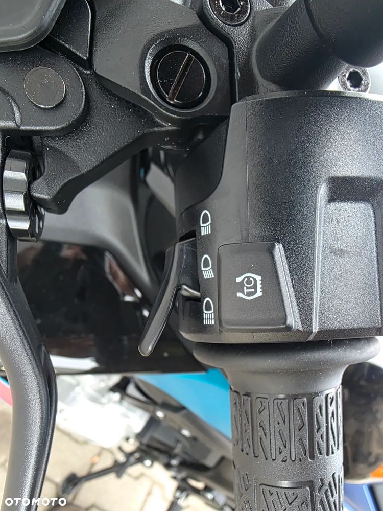 CFMoto 675NK - 22