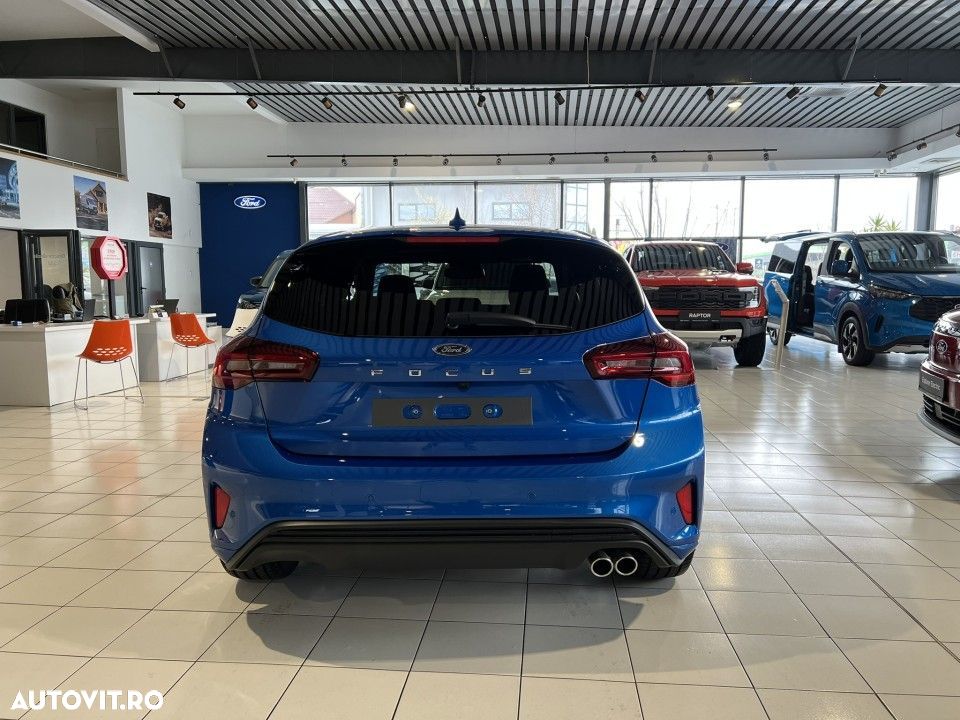 Ford Focus - 5
