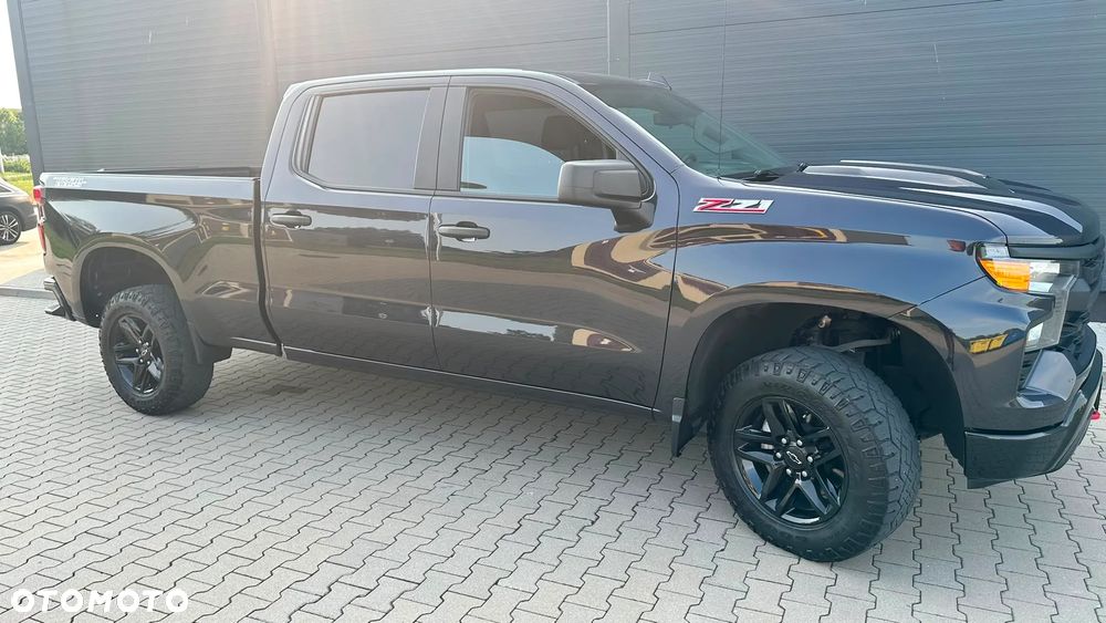 Chevrolet Silverado - 17