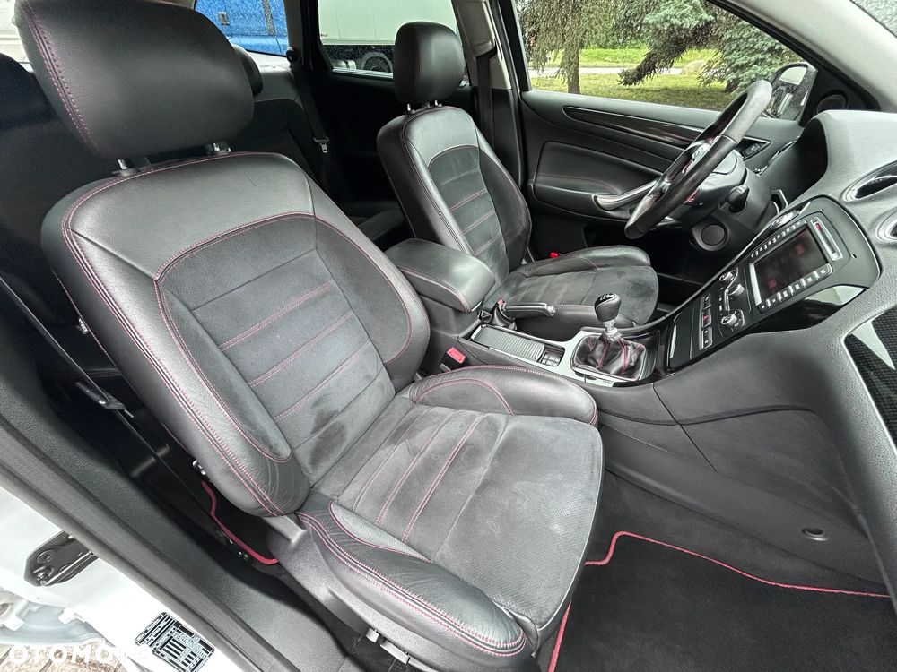 Ford Mondeo 2.2 TDCi Titanium S - 23