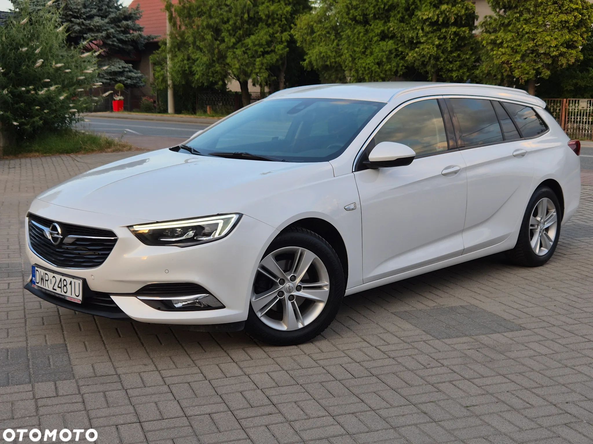 Opel Insignia 1.6 CDTI Elite S&S - 1