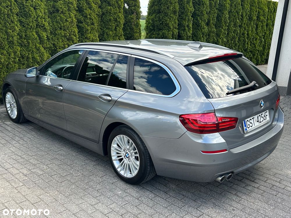 BMW Seria 5 520d xDrive - 15