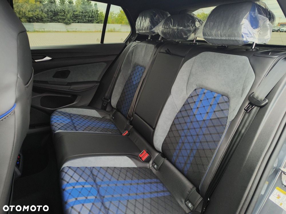 Volkswagen Golf 2.0 TSI 4Motion R DSG - 25
