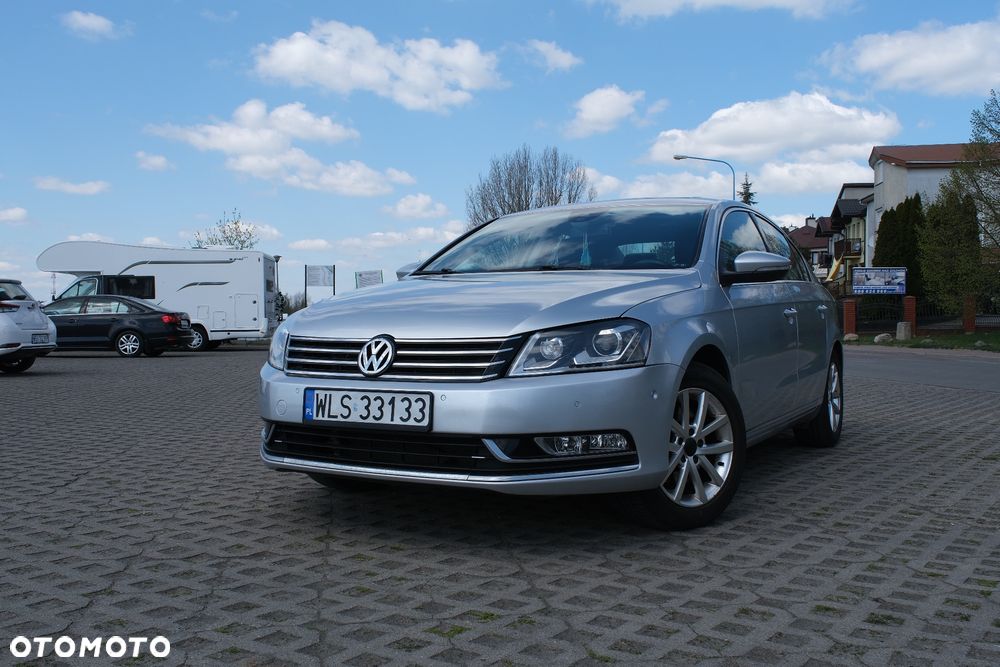 Volkswagen Passat 2.0 Blue TDI DSG SCR Exclusive - 3